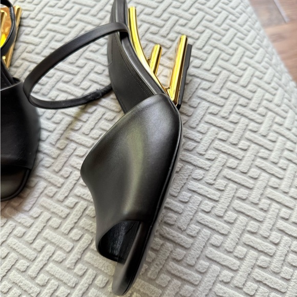 Fendi First Black Mule Sandal Size 36.5 - Picture 3 of 16